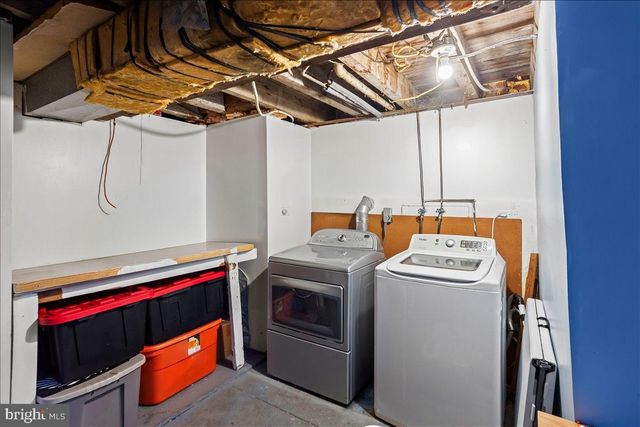 128 E ROSS ST, Lancaster, PA 17602