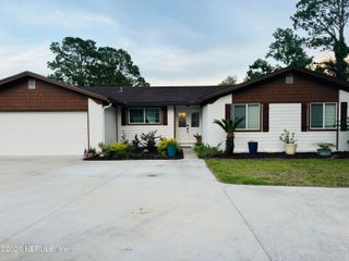 1450 MANDARIN POINT Lane S, Jacksonville, FL 32223
