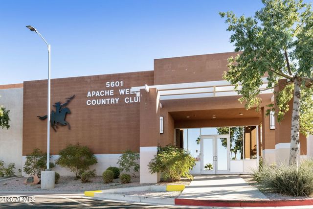 2435 N HIGLEY Road, Mesa, AZ 85215