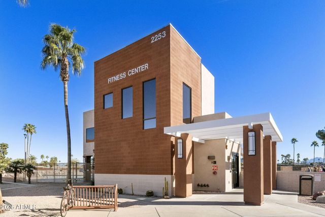 2435 N HIGLEY Road, Mesa, AZ 85215