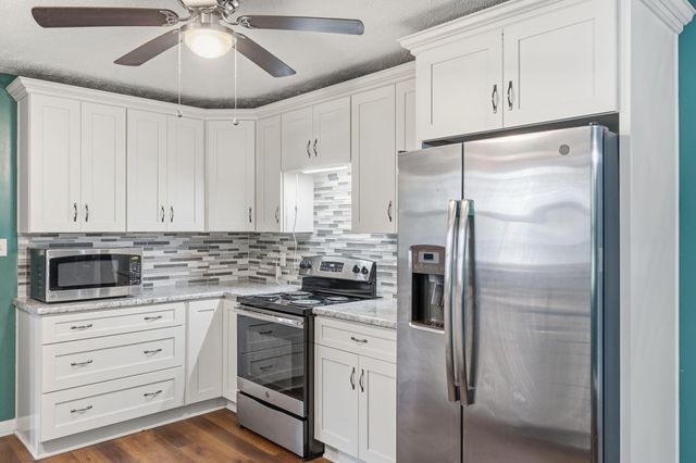 107 Dorcas Drive, Willard, MO 65781