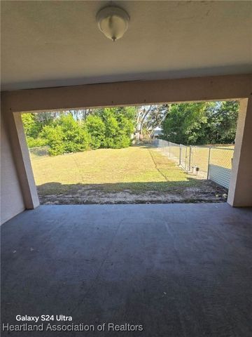 1812 Wightman Avenue, Sebring, FL 33870