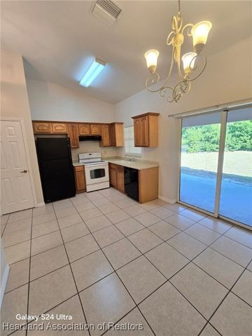 1812 Wightman Avenue, Sebring, FL 33870