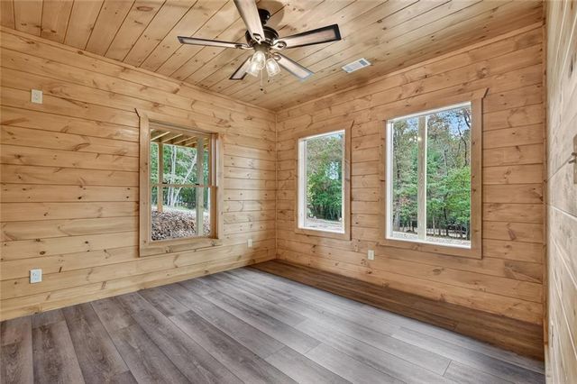 288 Windy Valley, Blue Ridge, GA 30513