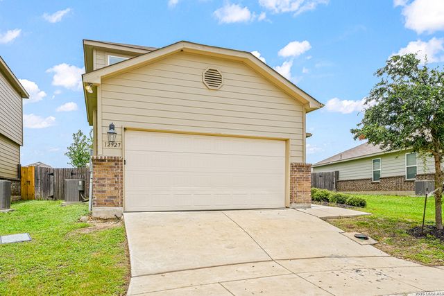 12927 Cicely, St Hedwig, TX 78152