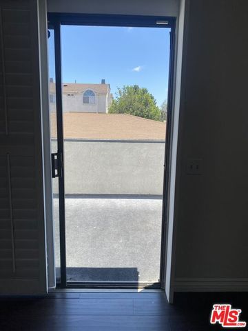 14621 S Berendo Avenue 7, Gardena, CA 90247