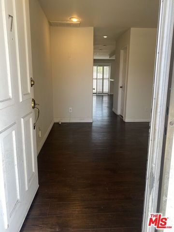 14621 S Berendo Avenue 7, Gardena, CA 90247