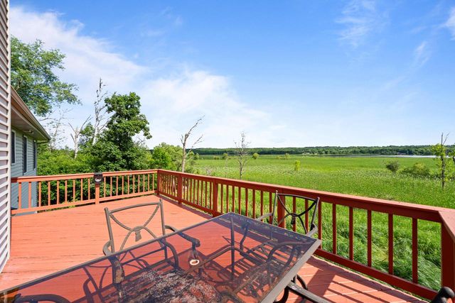 W3647 Lakeview DRIVE, Lake Geneva, WI 53147