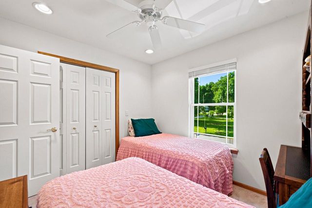 W3647 Lakeview DRIVE, Lake Geneva, WI 53147