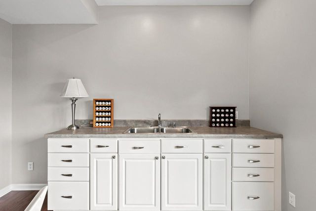 W3647 Lakeview DRIVE, Lake Geneva, WI 53147