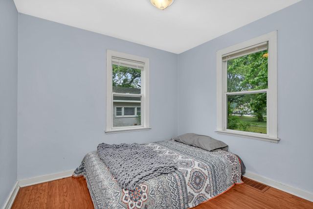 2477 Union Street, Lake Station, IN 46405