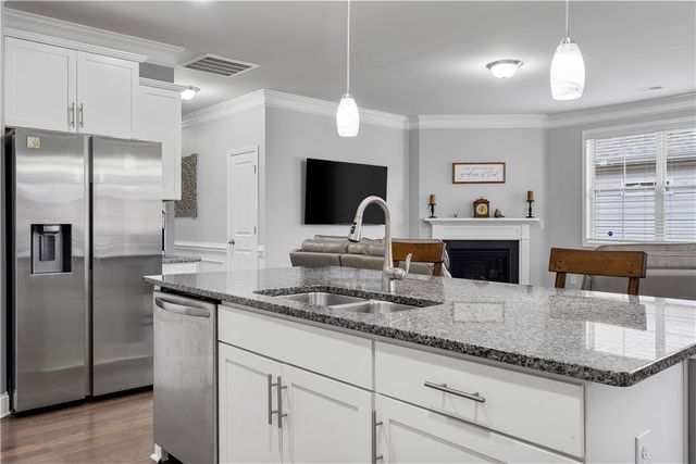 120 Rossmoor Court, Anderson, SC 29621