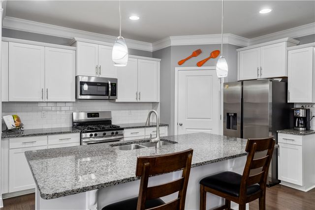 120 Rossmoor Court, Anderson, SC 29621