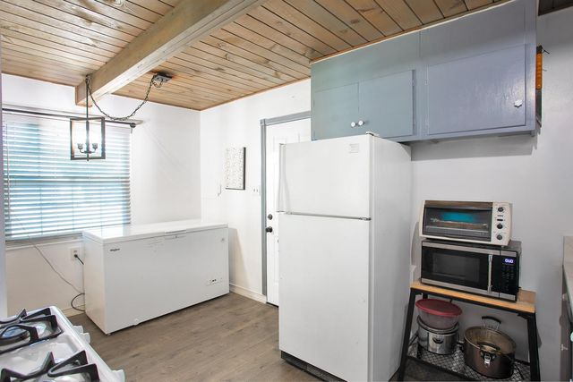 1410 Upland Dr, Yuba City, CA 95991