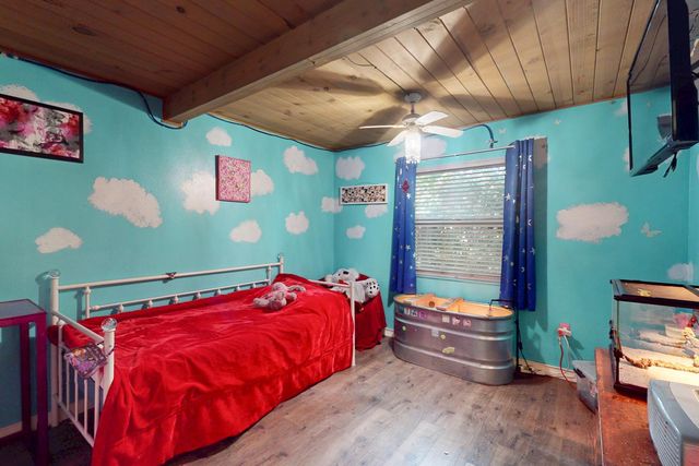 1410 Upland Dr, Yuba City, CA 95991