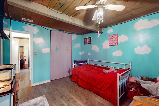 1410 Upland Dr, Yuba City, CA 95991