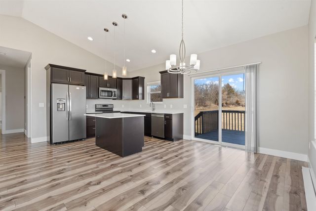 1501 Watson Way, Parkersburg, IA 50665