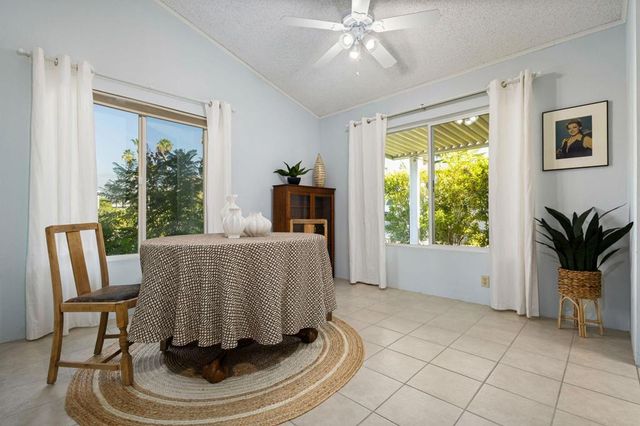 73450 Country Club Drive 33, Palm Desert, CA 92260
