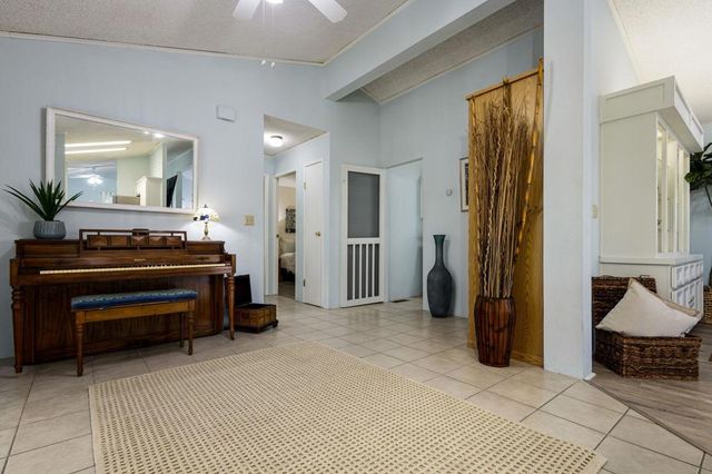 73450 Country Club Drive 33, Palm Desert, CA 92260