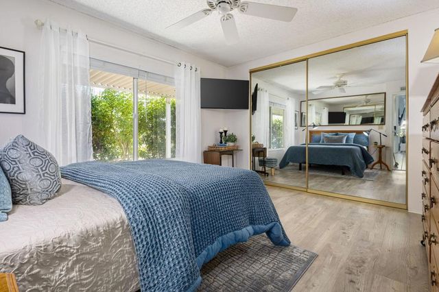 73450 Country Club Drive 33, Palm Desert, CA 92260