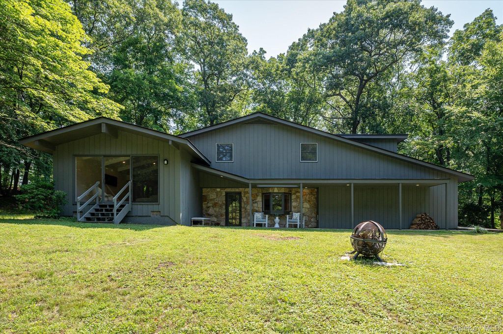 4 Wheeler Road, North Salem, NY 10560