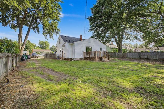 31765 Brown Street, Garden City, MI 48135