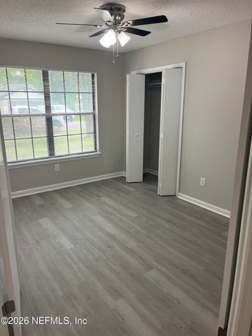 1557 SHEARWATER Drive, Jacksonville, FL 32218