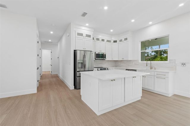 2277 SIMONTON AVENUE, North Port, FL 34286