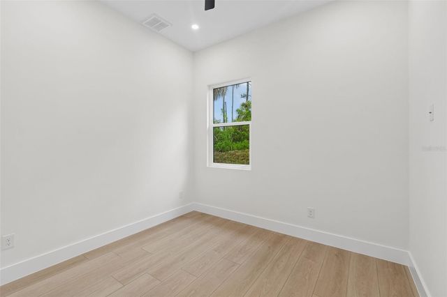2277 SIMONTON AVENUE, North Port, FL 34286