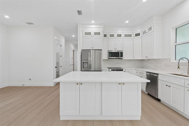 2277 SIMONTON AVENUE, North Port, FL 34286