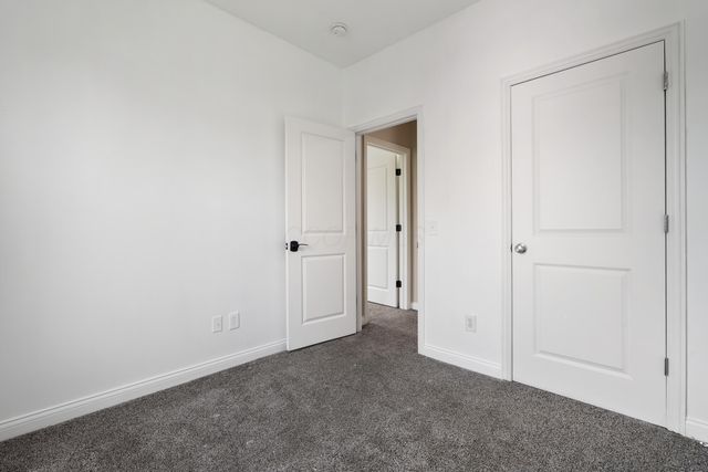 2859 Acarie Drive, Columbus, OH 43219