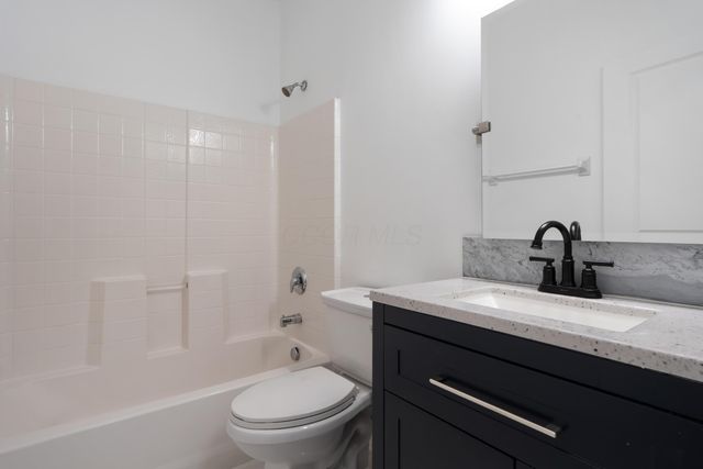2859 Acarie Drive, Columbus, OH 43219