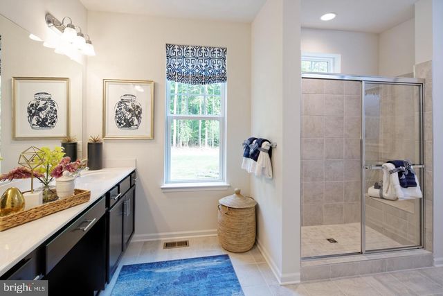 11504 BEACON HILL CT, Issue, MD 20645