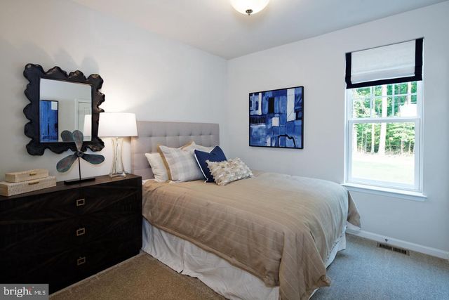 11504 BEACON HILL CT, Issue, MD 20645