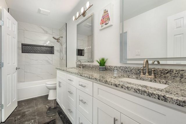 707 W Red Bird Lane, Dallas, TX 75232