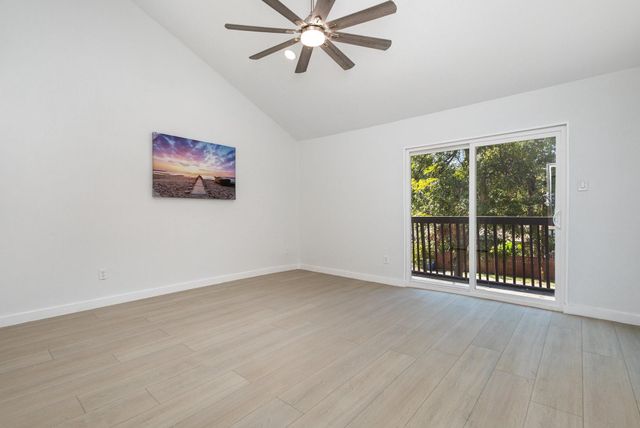 707 W Red Bird Lane, Dallas, TX 75232