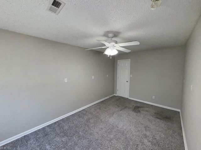 1703 Bivens ST, Virginia Beach, VA 23464
