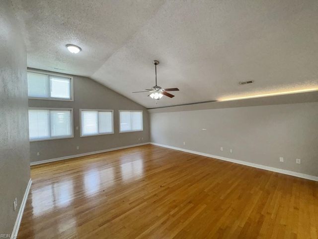 1703 Bivens ST, Virginia Beach, VA 23464