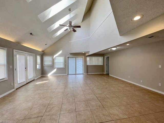 1703 Bivens ST, Virginia Beach, VA 23464
