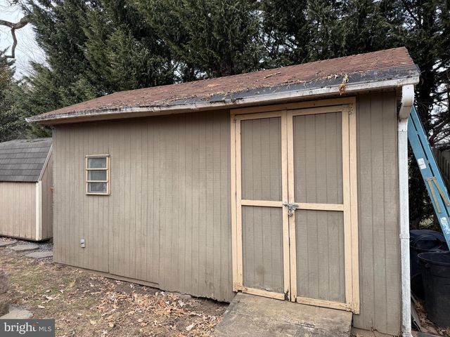 11 SCOTLAND ROAD, Chambersburg, PA 17201