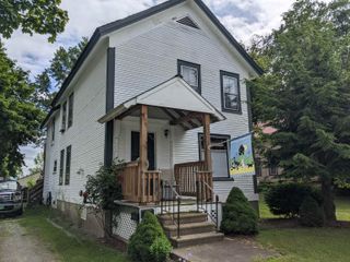 130 South Street, Rutland City, VT 05701