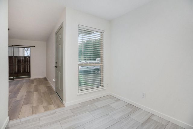 3300 Pebblebrook Drive 33, Seabrook, TX 77586