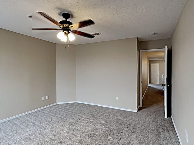 6054 Susanna Drive, Grand Prairie, TX 75052