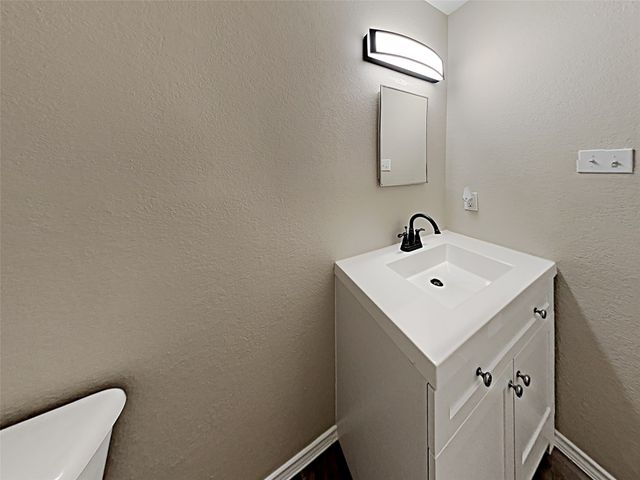 6054 Susanna Drive, Grand Prairie, TX 75052