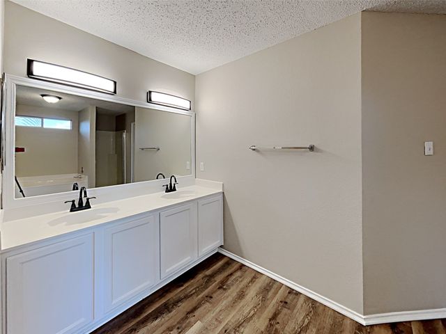 6054 Susanna Drive, Grand Prairie, TX 75052