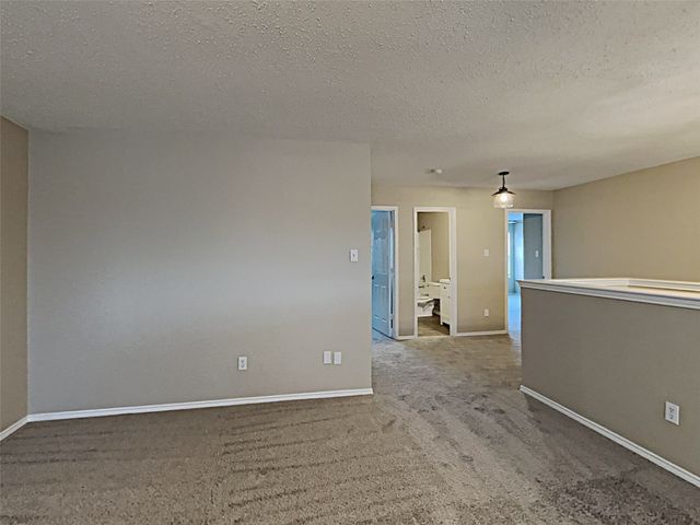 6054 Susanna Drive, Grand Prairie, TX 75052