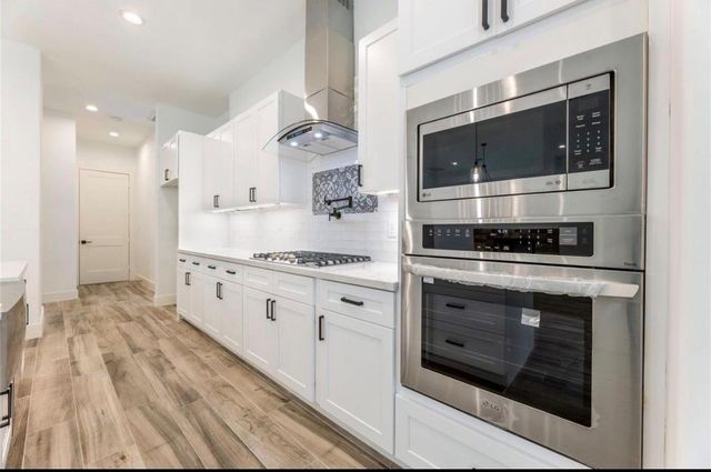 149 Pine Branch, Montgomery, TX 77356