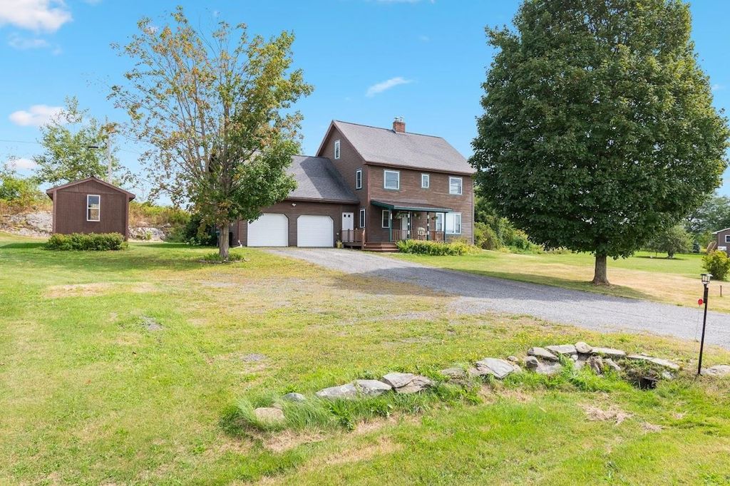 25 Snowcrest Road, Fairfax, VT 05454
