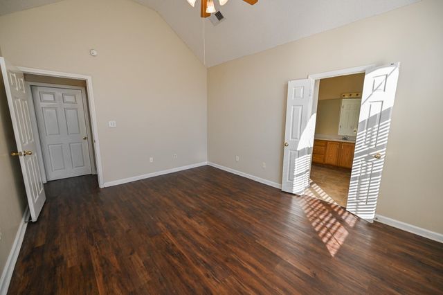 1616 SAWMILL CREEK LN, Cordova, TN 38016