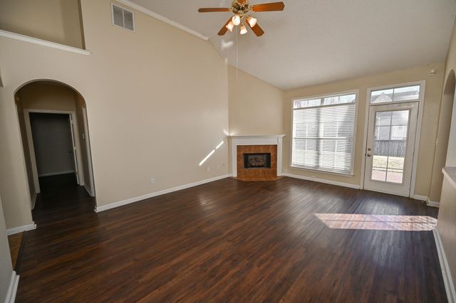 1616 SAWMILL CREEK LN, Cordova, TN 38016